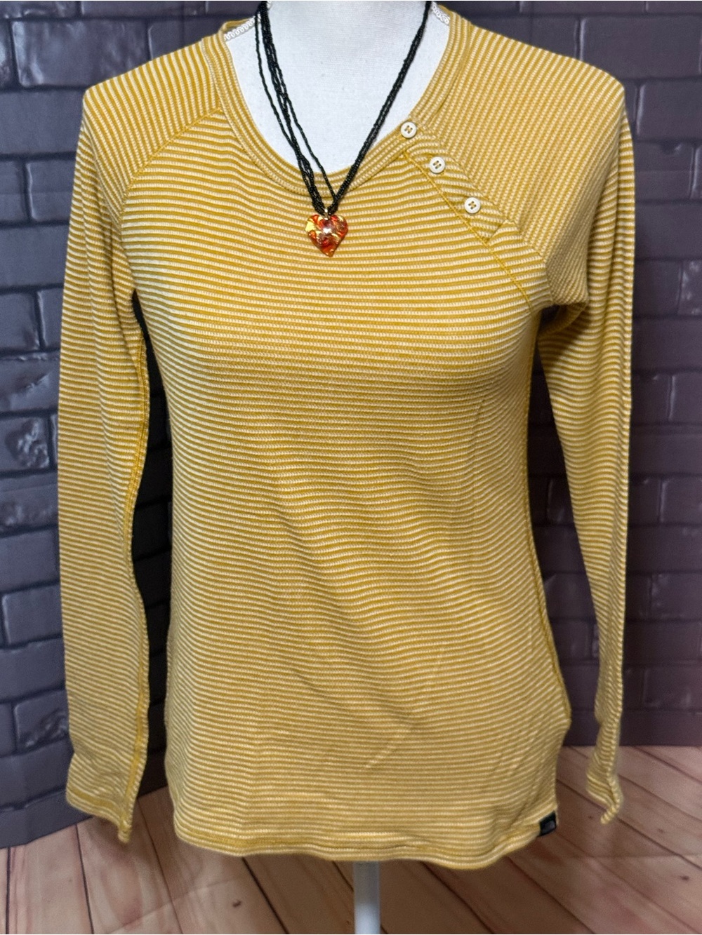The North Face Women's Striped Long Sleeve Top - Mustard